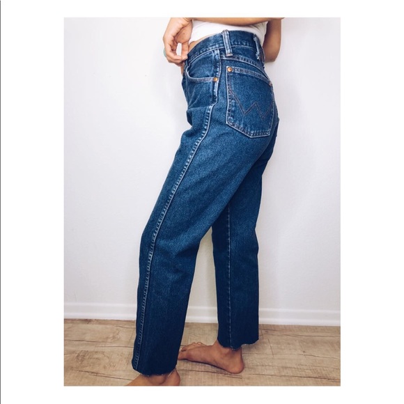 Vintage Wrangler Dark wash high waisted Jeans - Picture 4 of 8